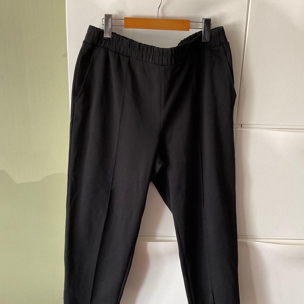 Women’s Black Pants